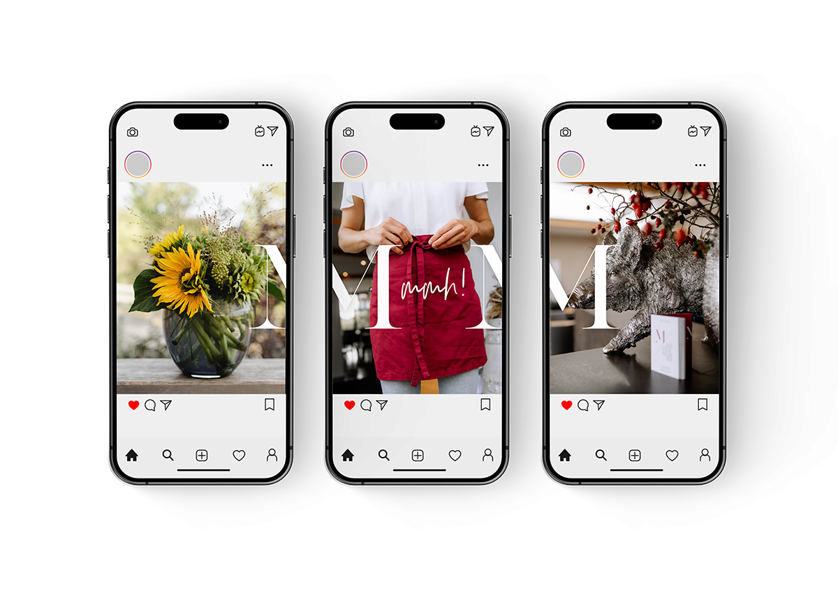 Drei iPhone-Mockups im Hochformat. Darstellung von drei Posting-Beiträgen für den Heurigen Musser. Auf dem ersten Post (vlnr.) sind Sonnenblumen in einer Vase, auf dem zweiten Post steht "Mmmh!" auf einer roten Schürze, die ein Mann trägt. Auf dem dritten Post sieht man eine Wildschwein-Figur. Copyright © 2025 Olivia Weise, Design & Illustration